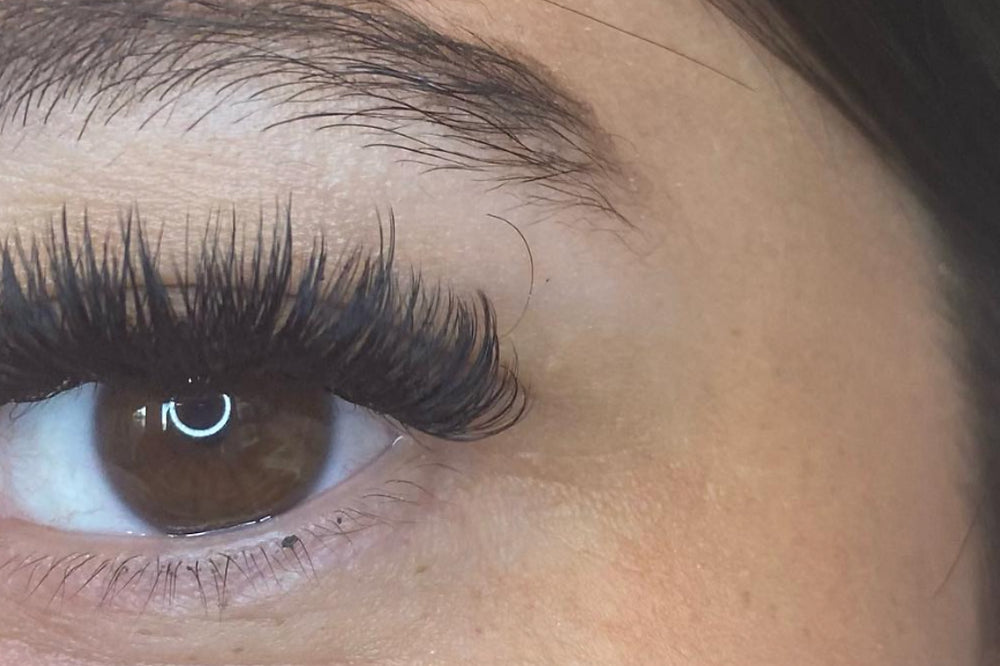 0.03 Mega Volume Eyelash Extensions Single Length